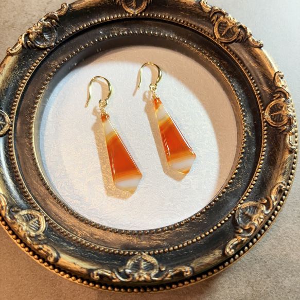 1点物！！地球が生み出した芸術アゲート瑪瑙バンデットアゲート〜オレンジ希少模様のピアス14kgf イヤリング　 1枚目の画像