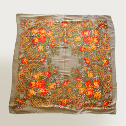 【お取り寄せ】フラワースカーフ 1枚目の画像