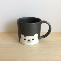 シロクマのマグ（黒ｃ） 1枚目の画像