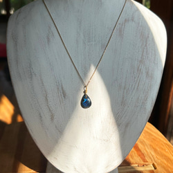 K２４純金◇フィンランドの宝石◇スペクトロライト（スペクトルライト）ペンダントトップ 7枚目の画像