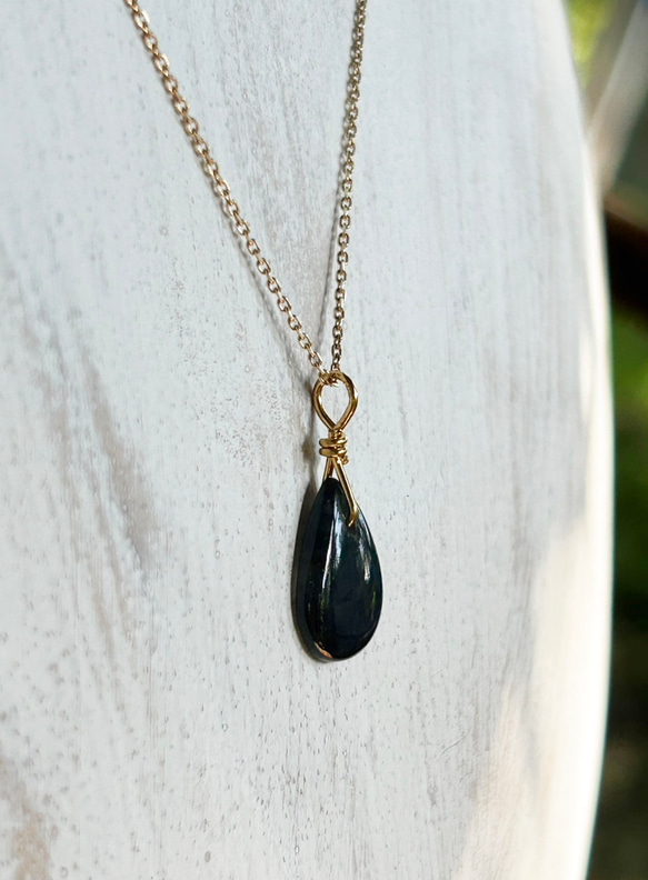 K２４純金◇フィンランドの宝石◇スペクトロライト（スペクトルライト）ペンダントトップ 5枚目の画像