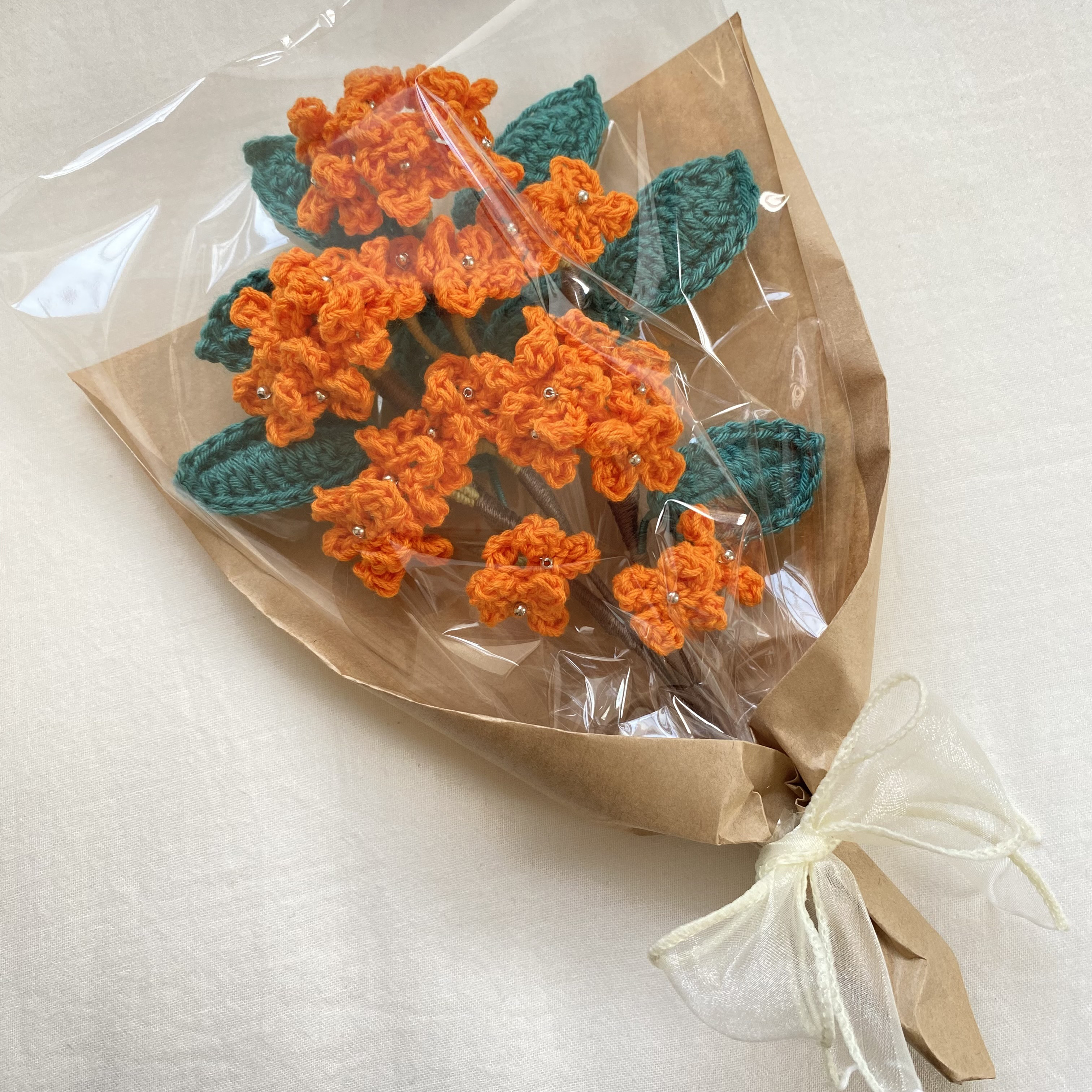 ゴールド色手編みのわらじ 箔 まめざら ジオメトリー ゴールド 2枚セット木箱入り – toumei