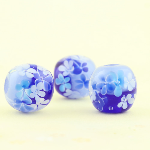 お花畑のとんぼ玉(青G17G6) とんぼ玉 とんぼ玉工房いちの家 通販
