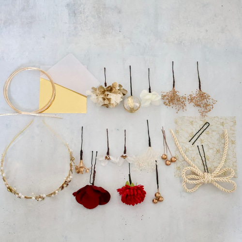 カチューシャ＆深紅椿とマムの髪飾り 成人式 髪飾り 成人式髪飾り 卒業