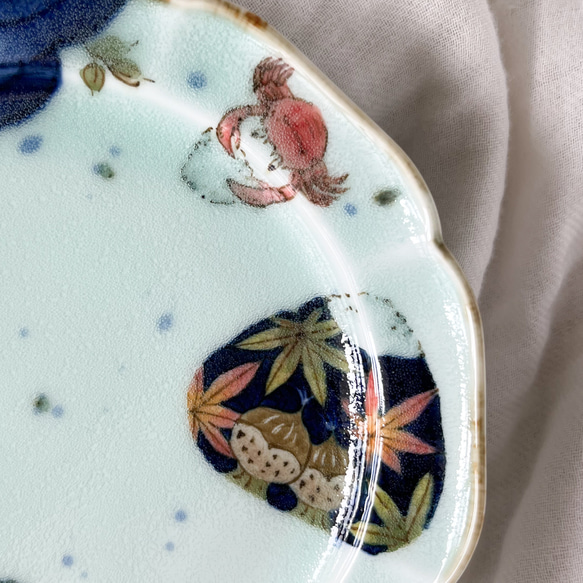 チコロット❤️取り皿❤️すべて手描き❤️染付け❤️普段使いに丁度いい❤️plate❤️童話❤️さるかに合戦❤️中皿 11枚目の画像