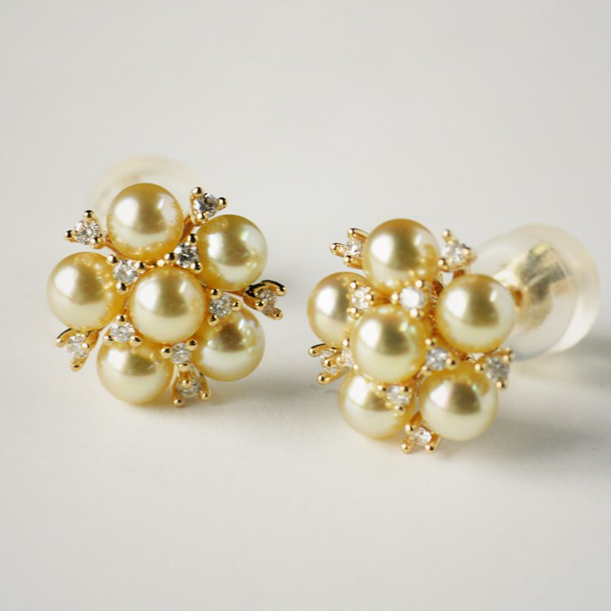 ルミナ ファイアーワークス コレクション 18K ゴールド ダイヤモンド イヤリング 3.4-3.7mm 日本製アコヤ シャンパ