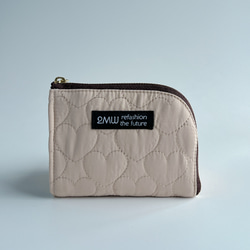 【数量限定】カスタマイズできるL字ファスナー財布／ベージュハートキルティング／スリム／大きく開く／大容量 2枚目の画像