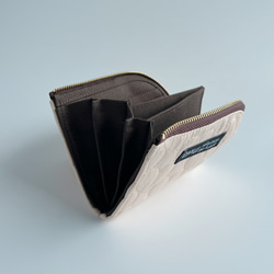 【数量限定】カスタマイズできるL字ファスナー財布／ベージュハートキルティング／スリム／大きく開く／大容量 4枚目の画像