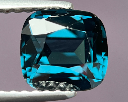 ブルースピネル1.09ctNatural blue Spinel 日本宝石ソー付 85df50388ad2cf581178e8be6919db