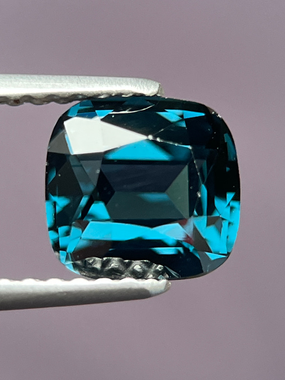 ブルースピネル2.28ctNatural blue Spinel 日本宝石ソー付 ブルースピネル1.71ctNatural blue Spinel 日本宝石ソー付 ネックレス