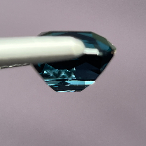 ブルースピネル1.71ctNatural blue Spinel 日本宝石ソー付 ネックレス