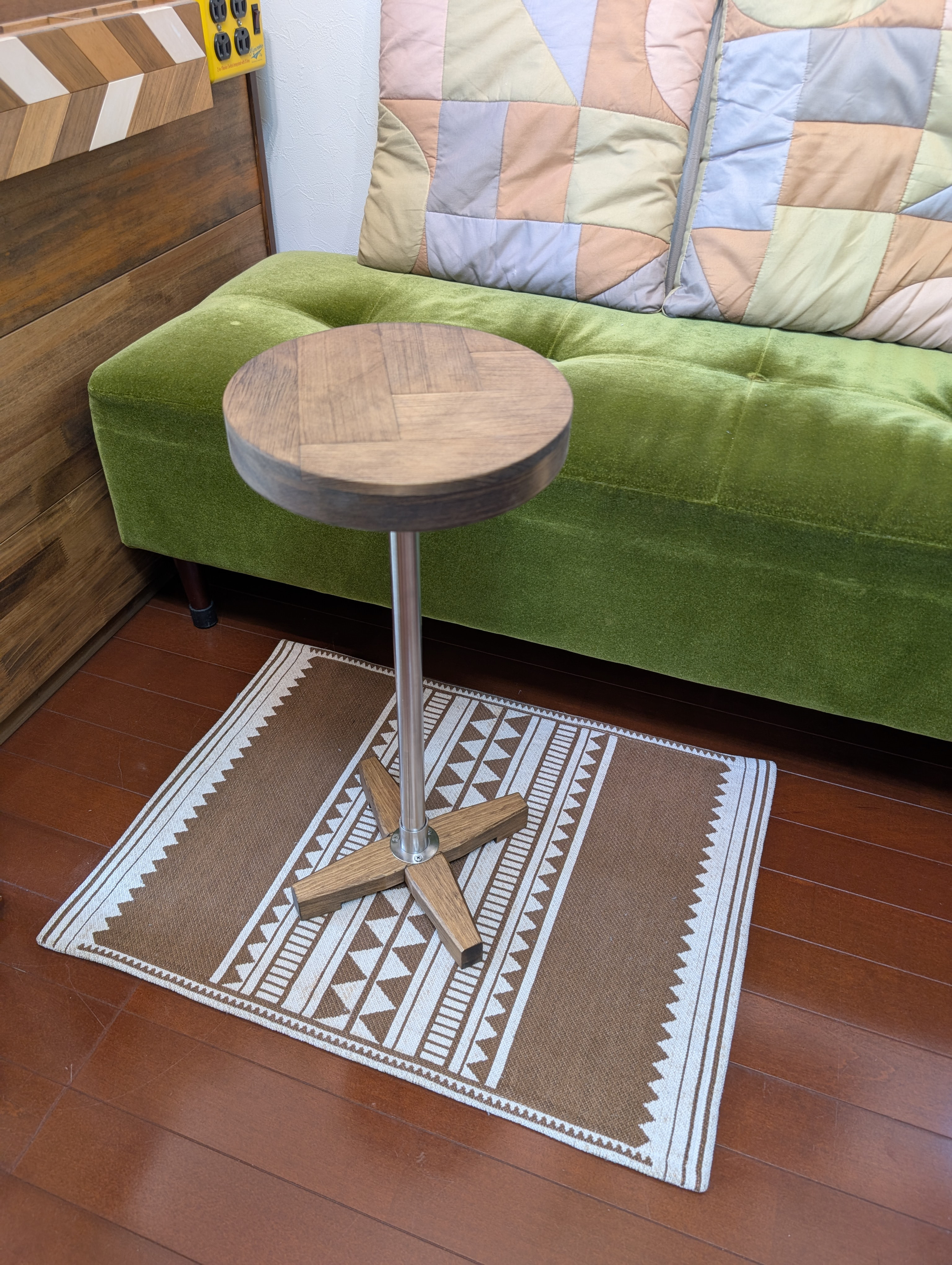 ヘリンボーン living サイドテーブル ローテーブル