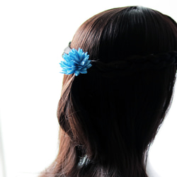 アクアブルーの立体刺繍ダリアポニーフック 6枚目の画像