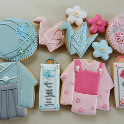 『Creema限定新作』七五三のアイシングクッキー※名入れ可能※白砂糖不使用※身体に優しいアイシング※お色変可能 1枚目の画像