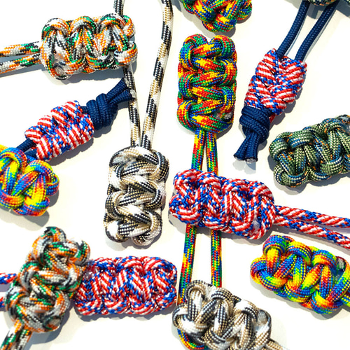 パラコード（4mm）ジッパータブペア Paracord Zipper Pair