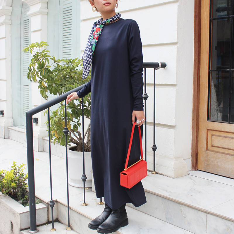 １枚で大人モード◉ ベーシックロングワンピース　ネイビー