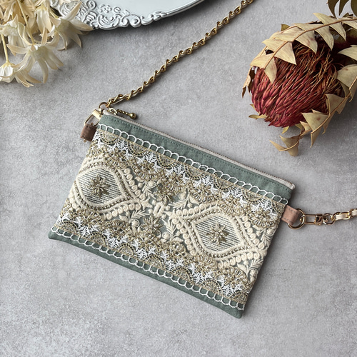 インド刺繍リボンのショルダーにもなるポーチ ショルダーバッグ
