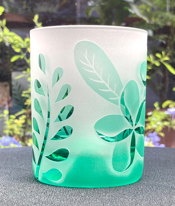 トロピカルフリーグラス　〈プルメリア 〉　エメラルドグリーン（1個） 4枚目の画像