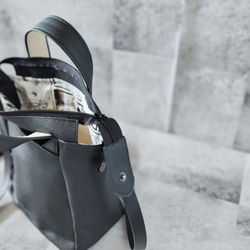 ちょっとそこまで小さめトート&ショルダーバッグ2way【合皮】くろネコのみみ付き 9枚目の画像