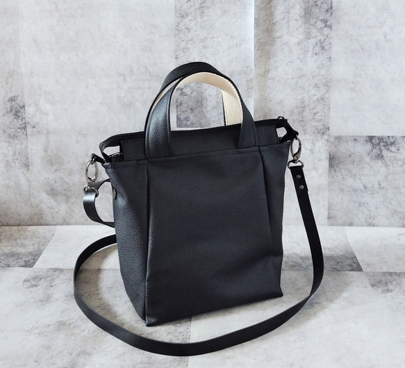 ちょっとそこまで小さめトート&ショルダーバッグ2way【合皮】くろネコのみみ付き 4枚目の画像