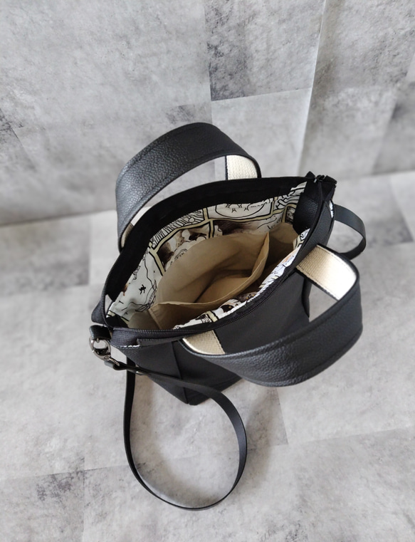 ちょっとそこまで小さめトート&ショルダーバッグ2way【合皮】くろネコのみみ付き 8枚目の画像