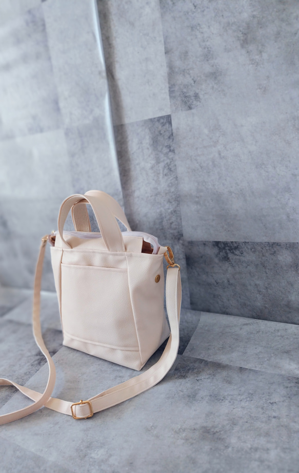 ちょっとそこまで小さめトート&ショルダーバッグ2way【合皮】バニラ 3枚目の画像