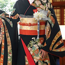 送料無料】成人式 結婚式 髪飾り リボン 白 大正ロマン ふわりひらり