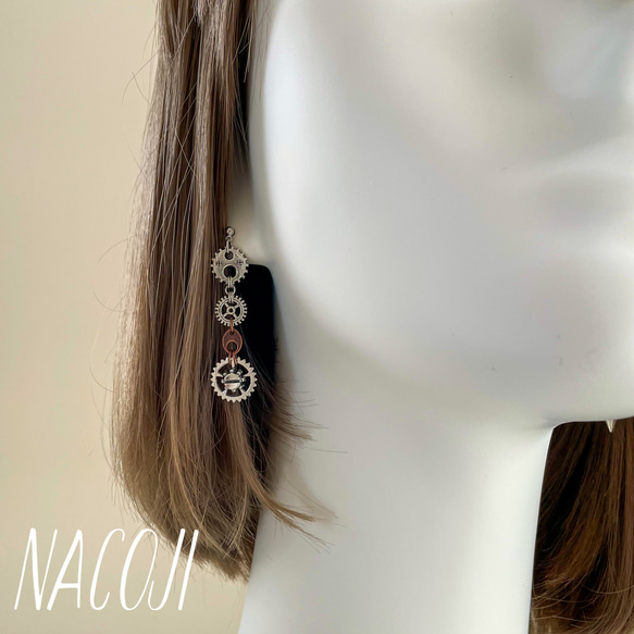 アシンメトリー歯車のピアス -N 5枚目の画像