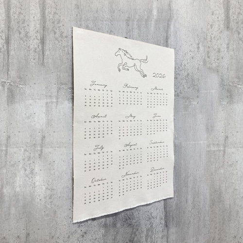 令和8年 2026カレンダー 干支 うま ファブリックカレンダー 布