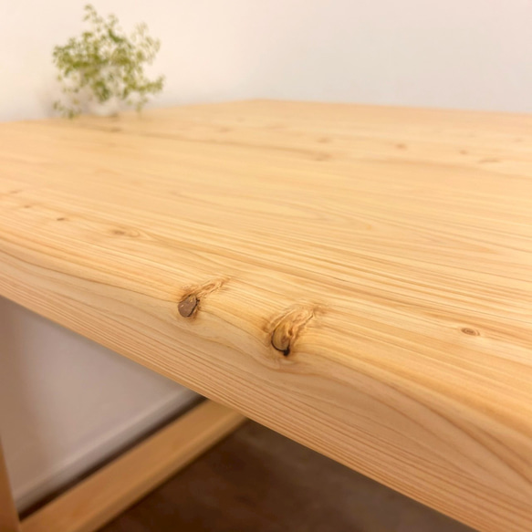 【みんなが安心して使える＊全ての角を丸めたダイニングテーブル・ベンチ付】国産ヒノキ　ロの字脚　【オーダー可】 12枚目の画像