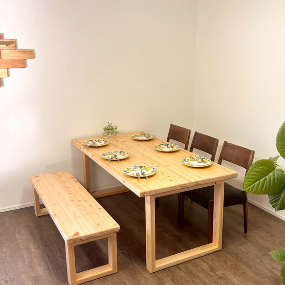 【みんなが安心して使える＊全ての角を丸めたダイニングテーブル・ベンチ付】国産ヒノキ　ロの字脚　【オーダー可】 3枚目の画像