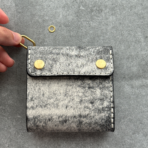 【3つ折りトラッカーウォレット】本革ハーフウォレット　マルゴーフォグ ネロ　黒 3つ折りトラッカーウォレット】本革ハーフウォレット マルゴー