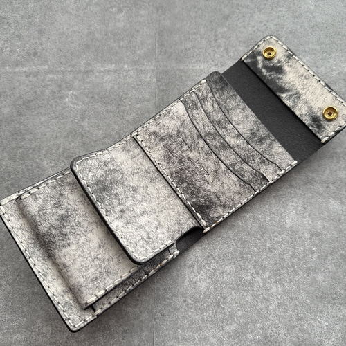 3つ折りウォレット】本革ハーフウォレット マルゴーフォグ ネロ 財布