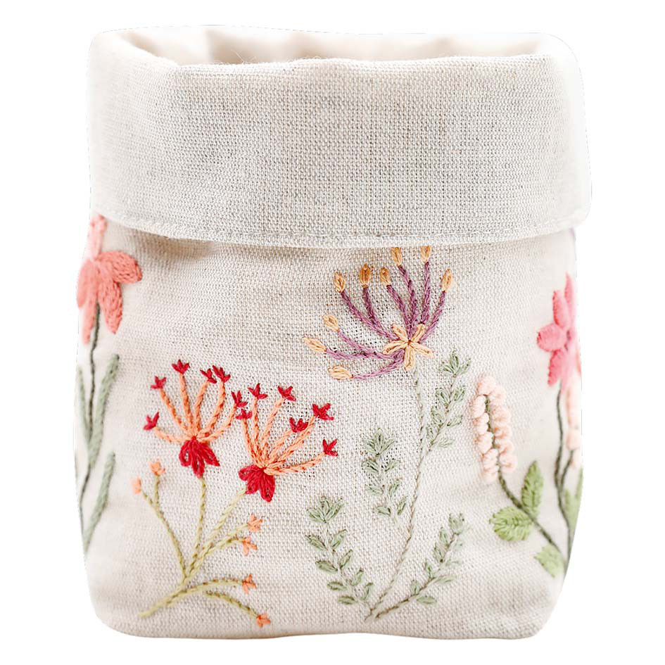 UN CHAT DANS L'AIGUILLE刺繡キット★Corbeille Morgane New ♪♪