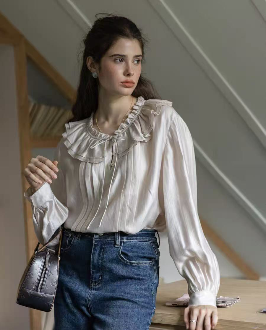 フリルネック 長袖ブラウス　シルクブラウス　二色