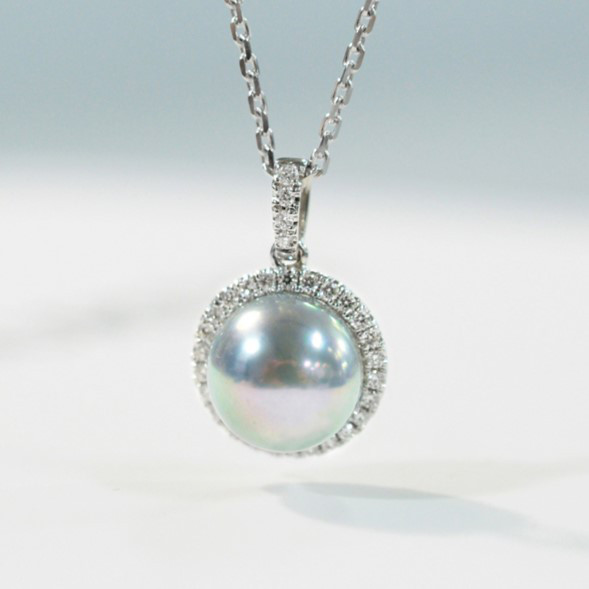 ルミナ ムーンライトシリーズ 18Kゴールド ダイヤモンドペンダント 8.5-9.3mm アコヤ真珠 天然真珠ネックレス