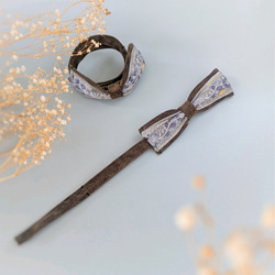 大人のためのデフトバン〜スティック〜　 ブラウン×水色　　本革スエード　インド刺繍リボン　リボンヘアアクセサリー 11枚目の画像