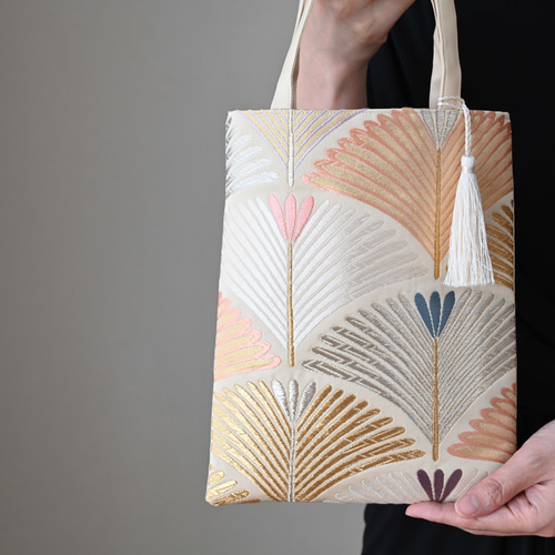 松模様 ゴールド シルク帯リメイク ミニサブバッグ フォーマルバッグ