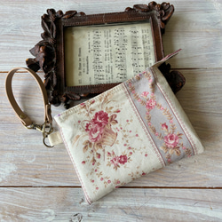 かわいい！フランスアンティーク＊ヴィンテージ ＊花カゴ刺繍