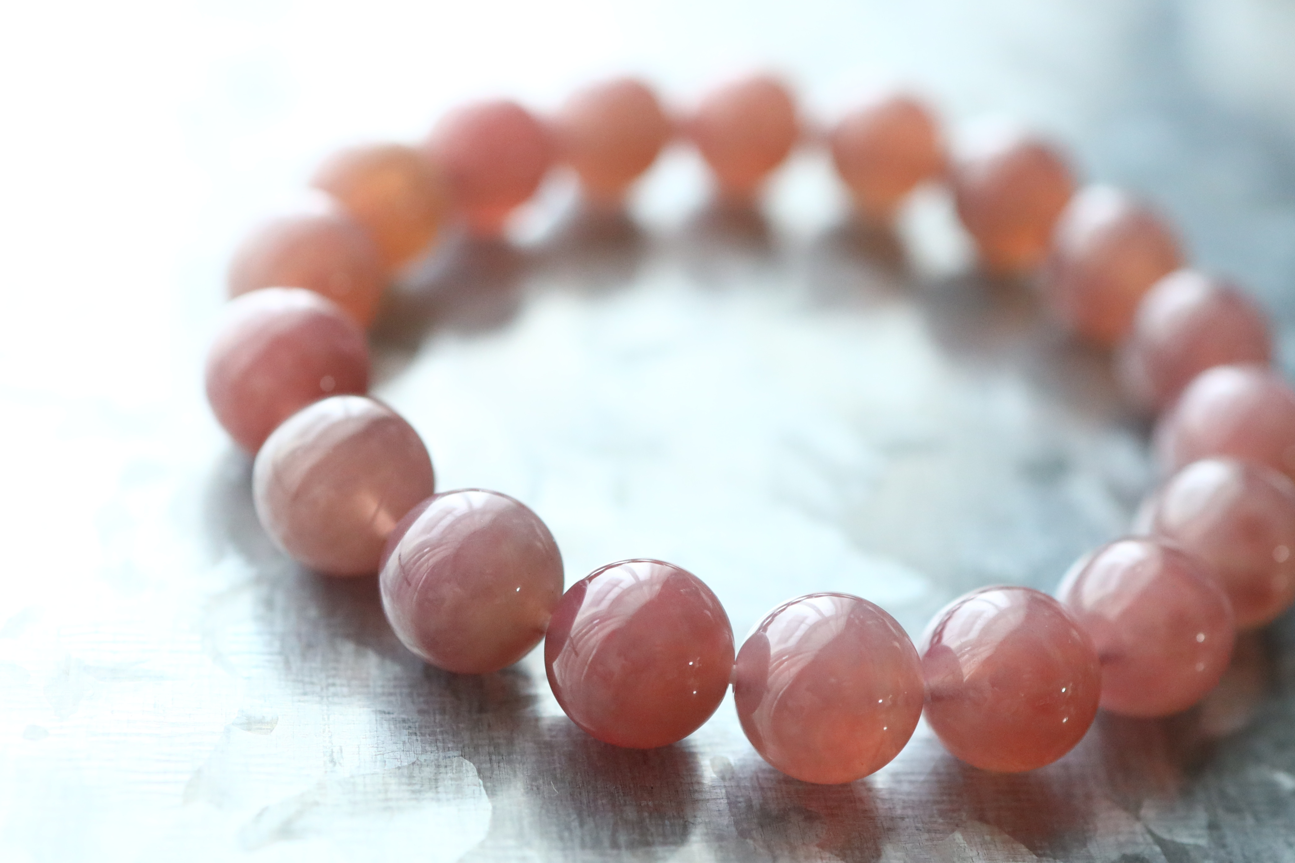 …☆プレミアムブレス☆…☆マダガスカル産・ラズベリークォーツ：約10.2ミリ☆…☆天然石ブレスレット☆…