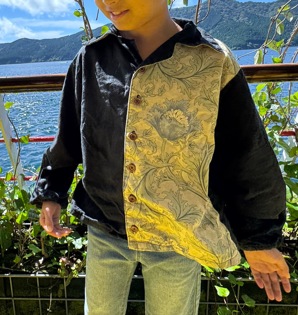 【サイズ90】男の子のための花柄シャツ(白) 8枚目の画像