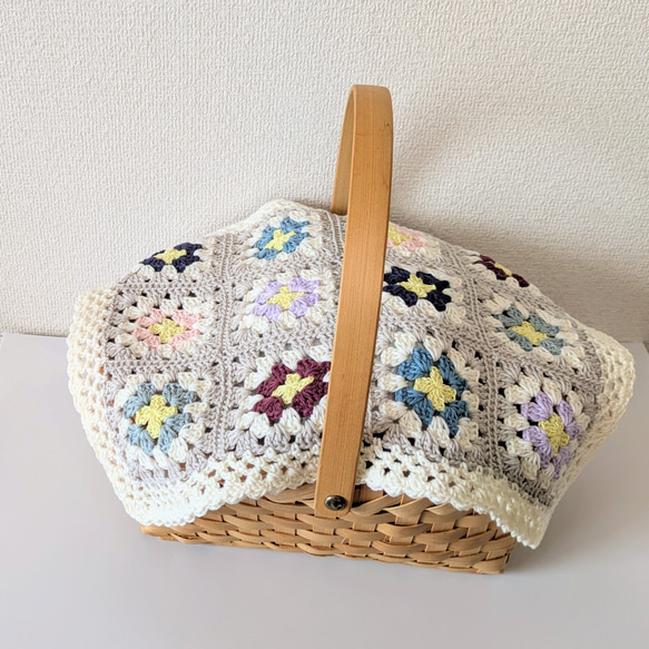 マルチカバー かぎ針編み グラニースクエア お花畑～ボルドー＆ピンク