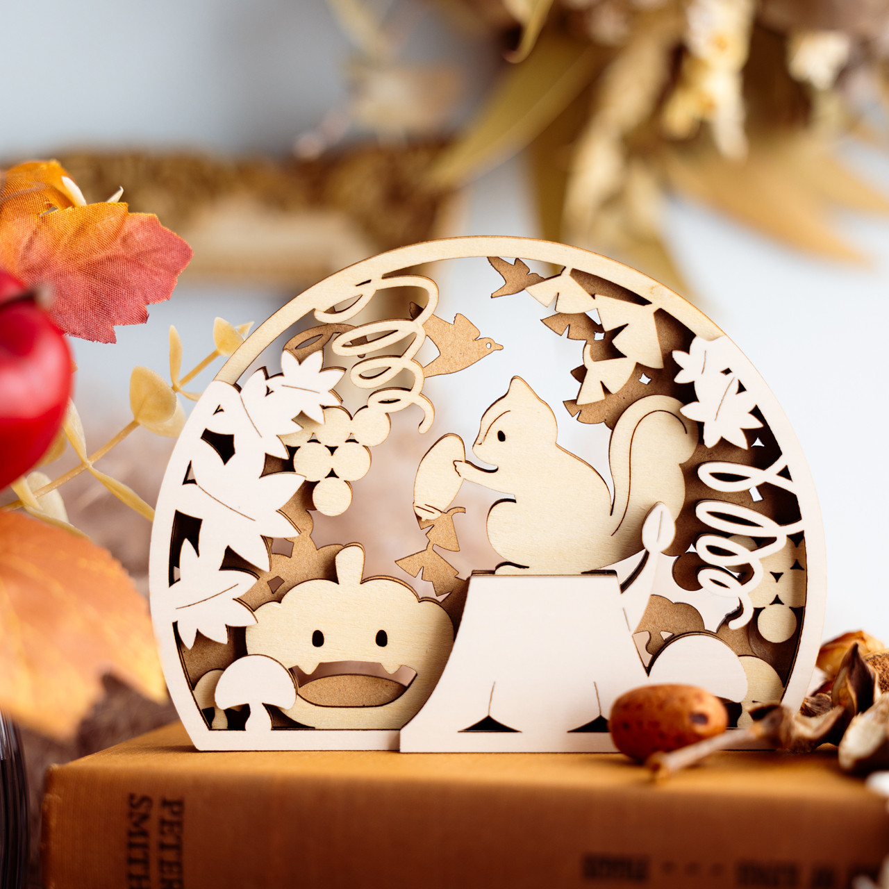 季節の置物⌇木製「小さな秋」省スペース 玄関にも◎￤季節の