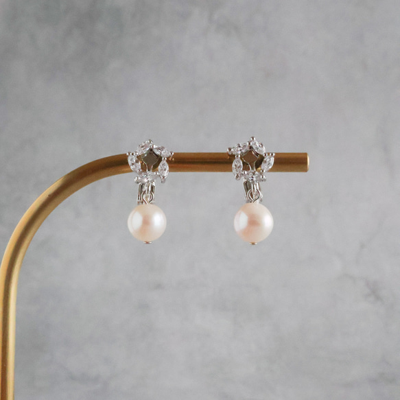 永遠－淡水パール×キュービックジルコニア リースイヤリング（シルバー） 4枚目の画像