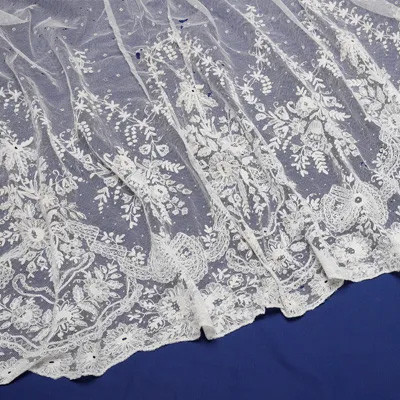 チュール刺繍レース（No.7117）