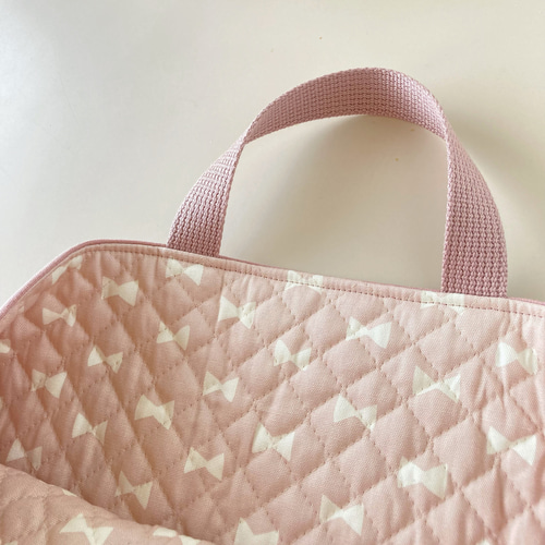 シンプルなのにちゃんと可愛いナチュラルなレッスンバッグ（手提げ