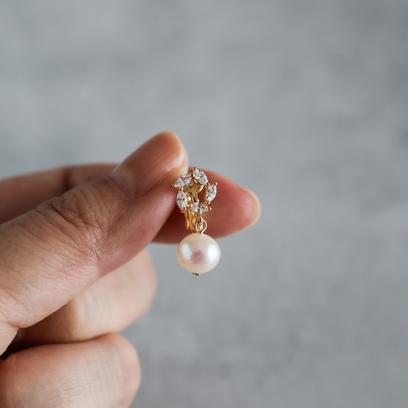 永遠－淡水パール×キュービックジルコニア リースイヤリング（ゴールド） 10枚目の画像