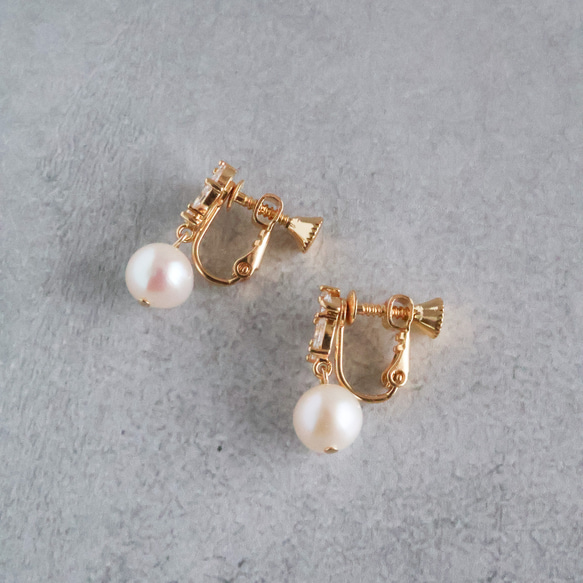 永遠－淡水パール×キュービックジルコニア リースイヤリング（ゴールド） 9枚目の画像