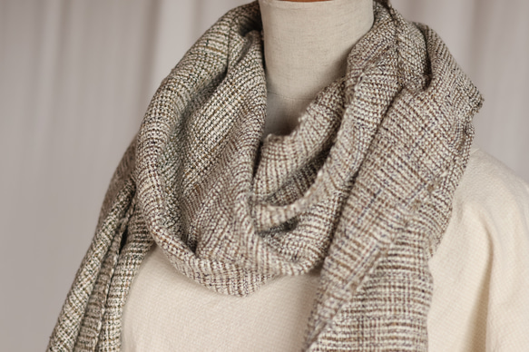 網代柄　ぬくもり　手織り紬ストール 3枚目の画像