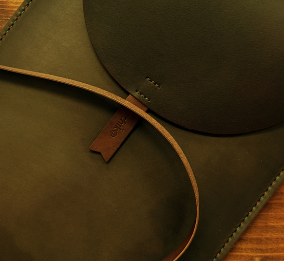 yuraimi0803様オーダーMacbook Airケース 2枚目の画像